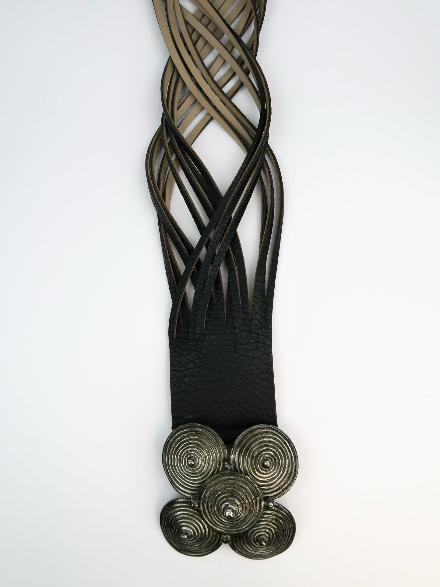 SPIRAL BUCKLE BELT