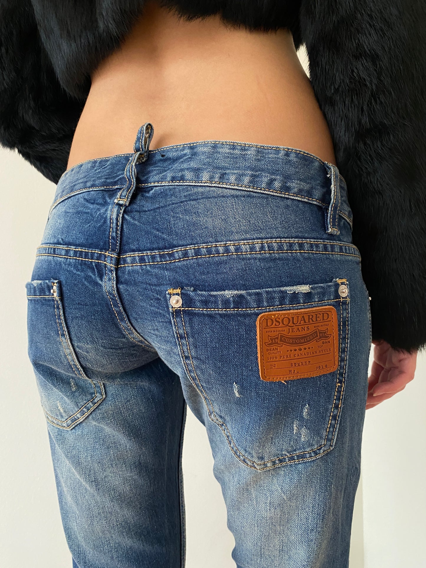 DSQUARED2 LOW RISE JEANS