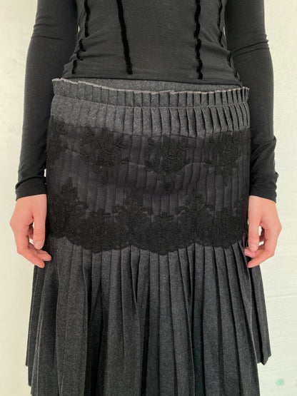 AMAYA ARZUAGA PLEATED SKIRT
