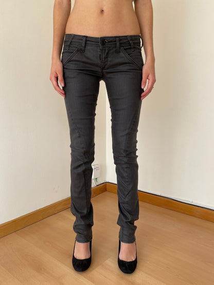 GUESS SKINNY JEANS