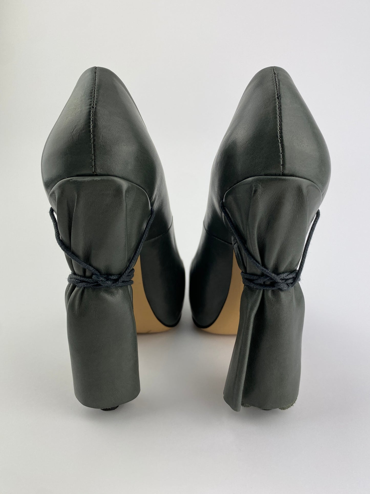 BIOGRAPHY PUMPS