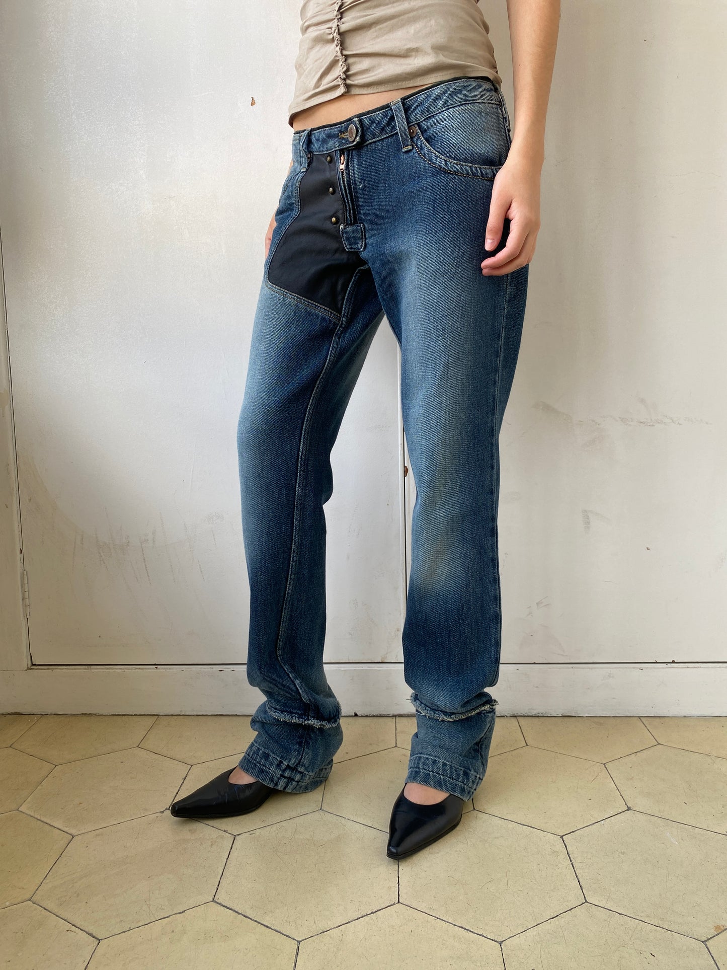 ANDREW MACKENZIE DENIM
