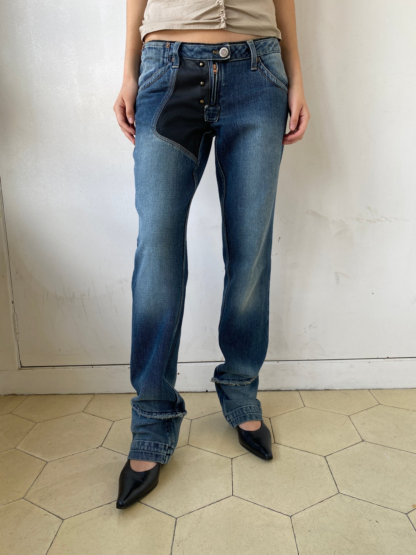 ANDREW MACKENZIE DENIM